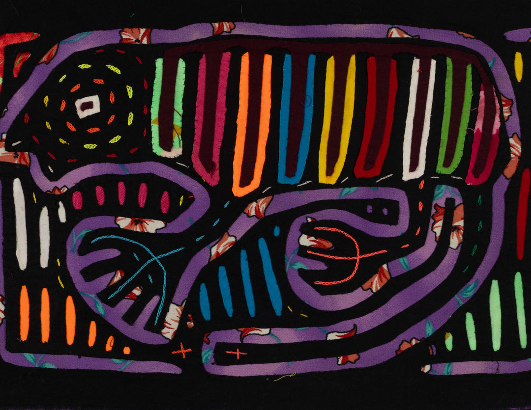 Vintage Black And Purple Gecko Mola