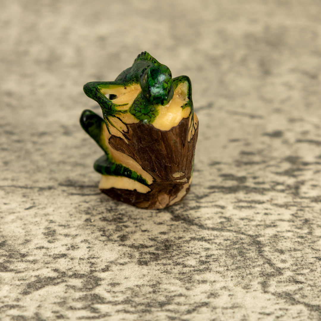 Green Iguana Lizard Tagua Nut Carving
