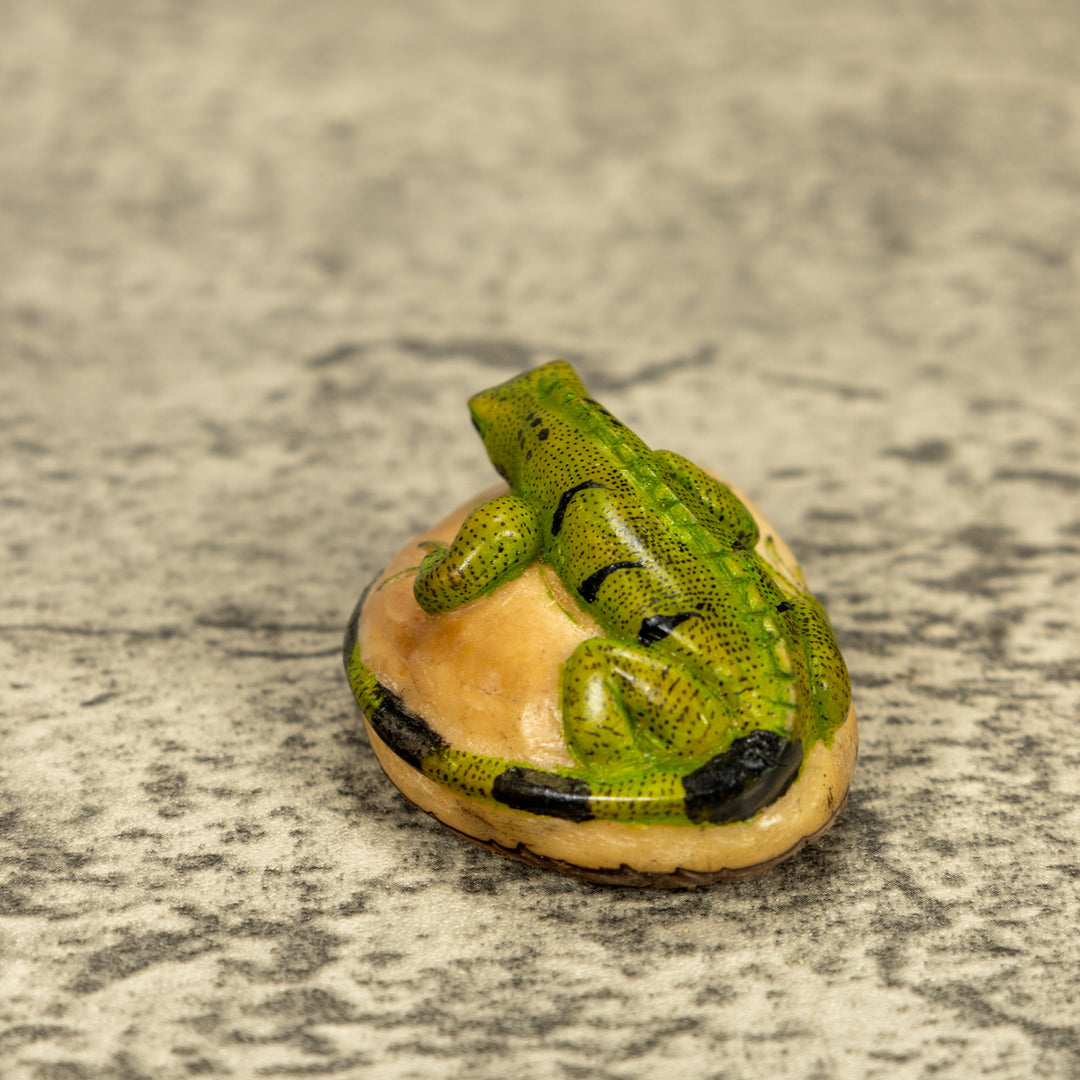 Green Iguana Lizard Tagua Nut Carving