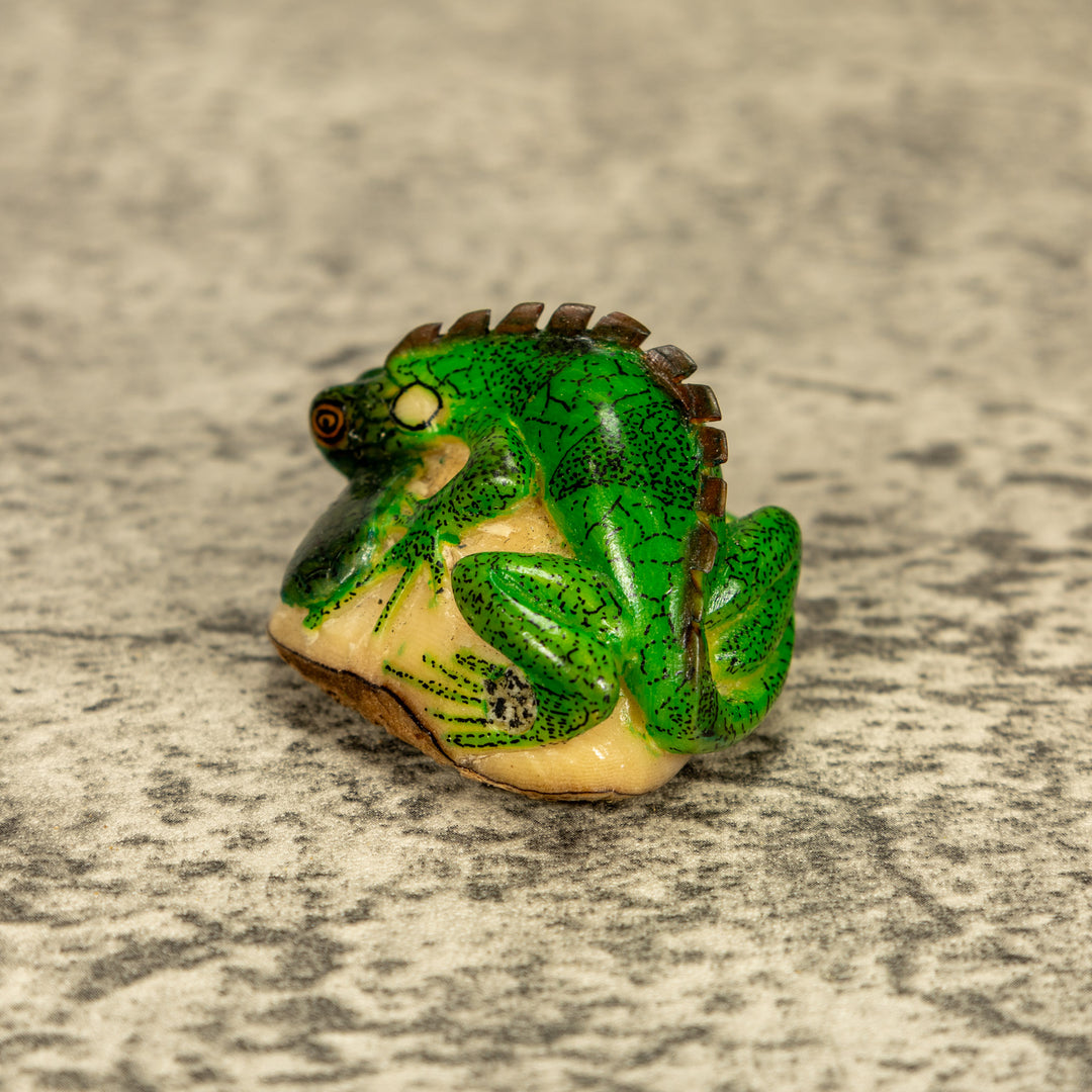 Green Iguana Lizard Tagua Nut Carving