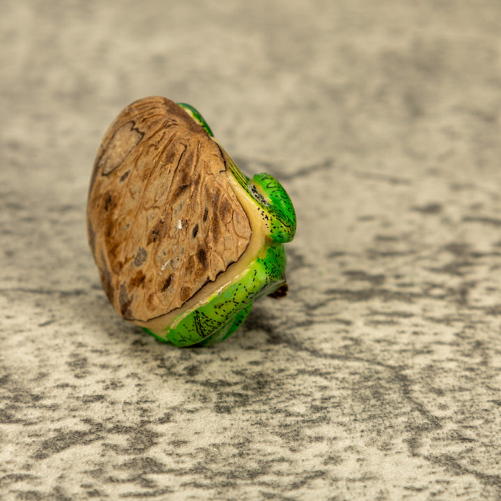 Green Iguana Lizard Tagua Nut Carving