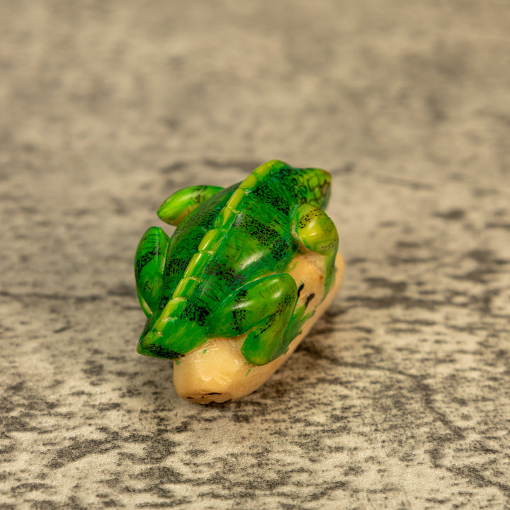 Green Iguana Lizard Tagua Nut Carving