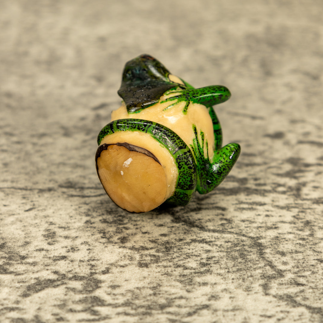 Green Iguana Lizard Tagua Nut Carving