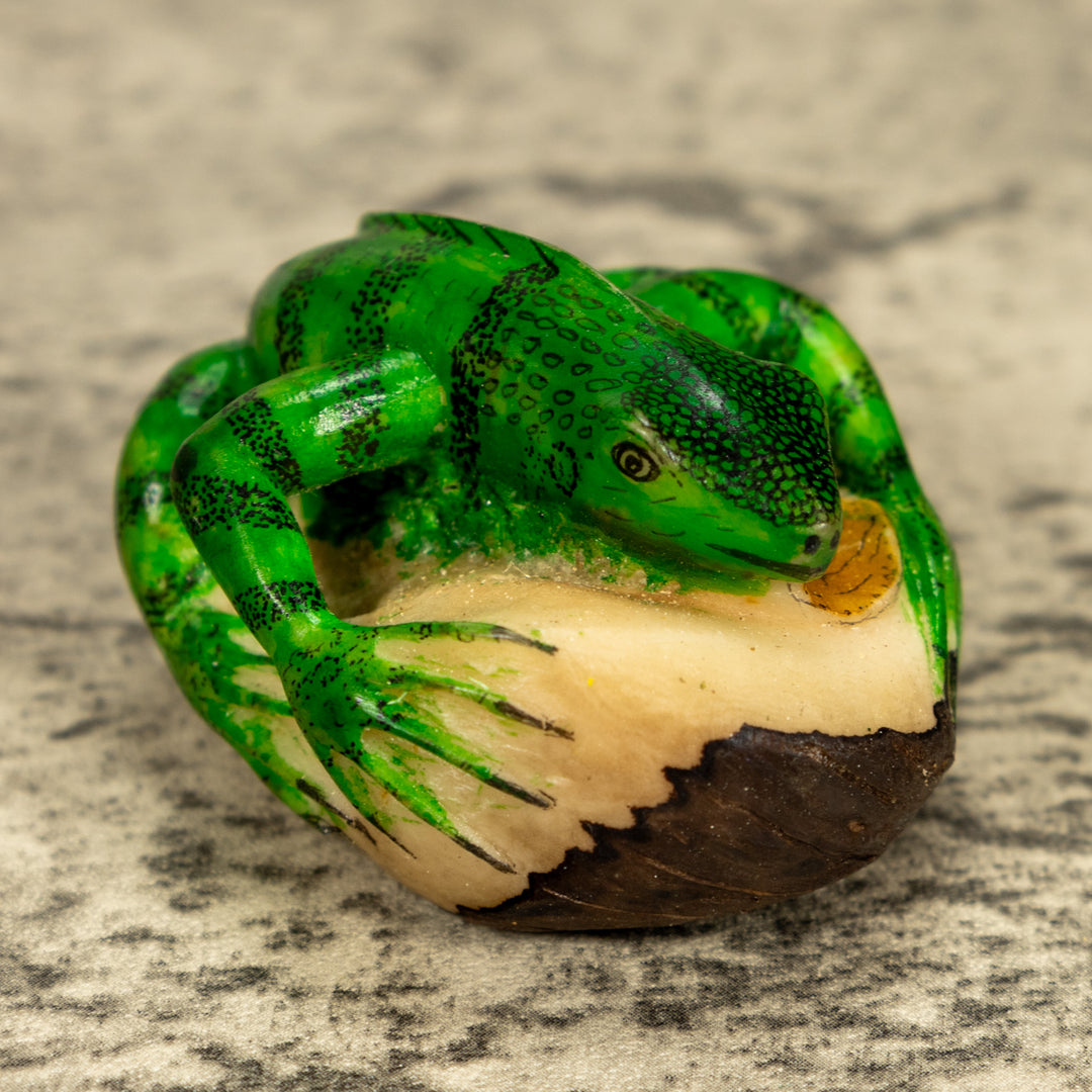 Green Iguana Lizard Tagua Nut Carving