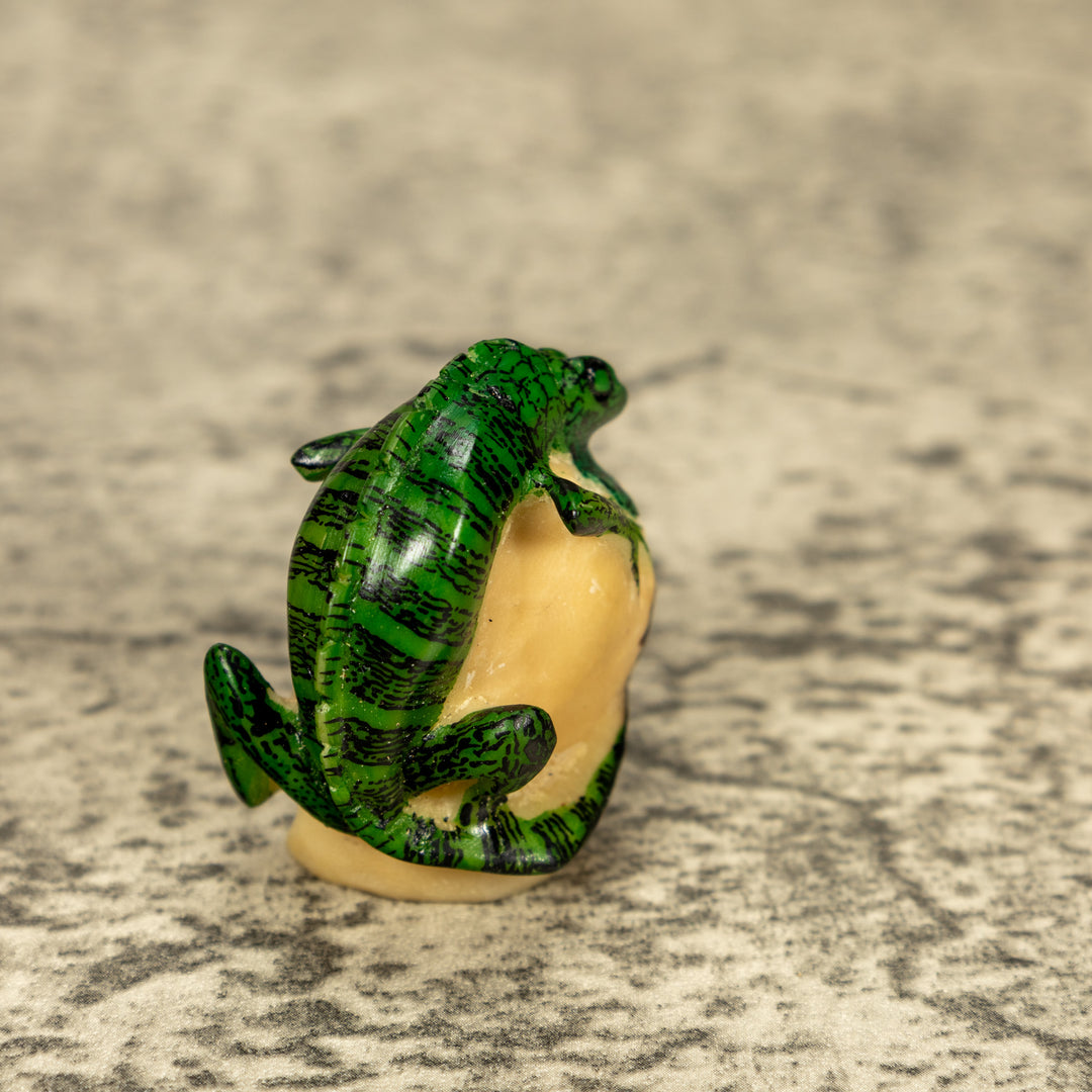 Green Iguana Lizard Tagua Nut Carving