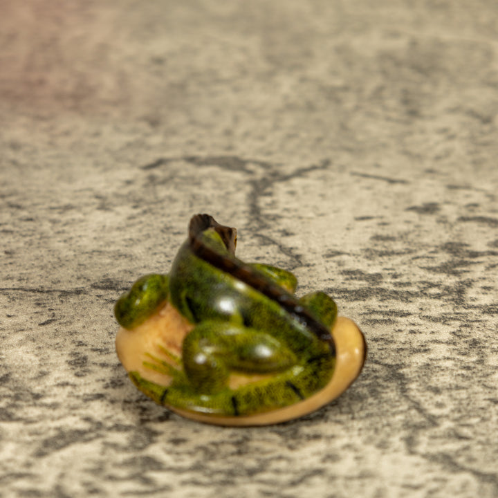 Green Iguana Lizard Tagua Nut Carving