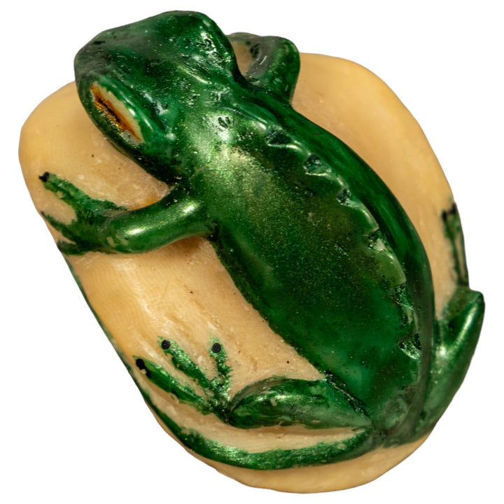 Green Iguana Lizard Tagua Nut Carving