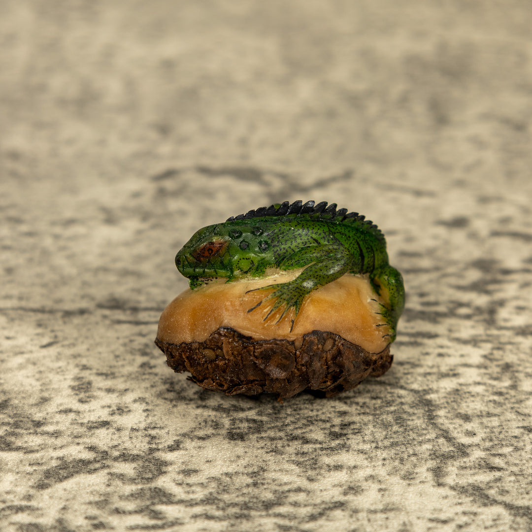 Green Iguana Lizard Tagua Nut Carving