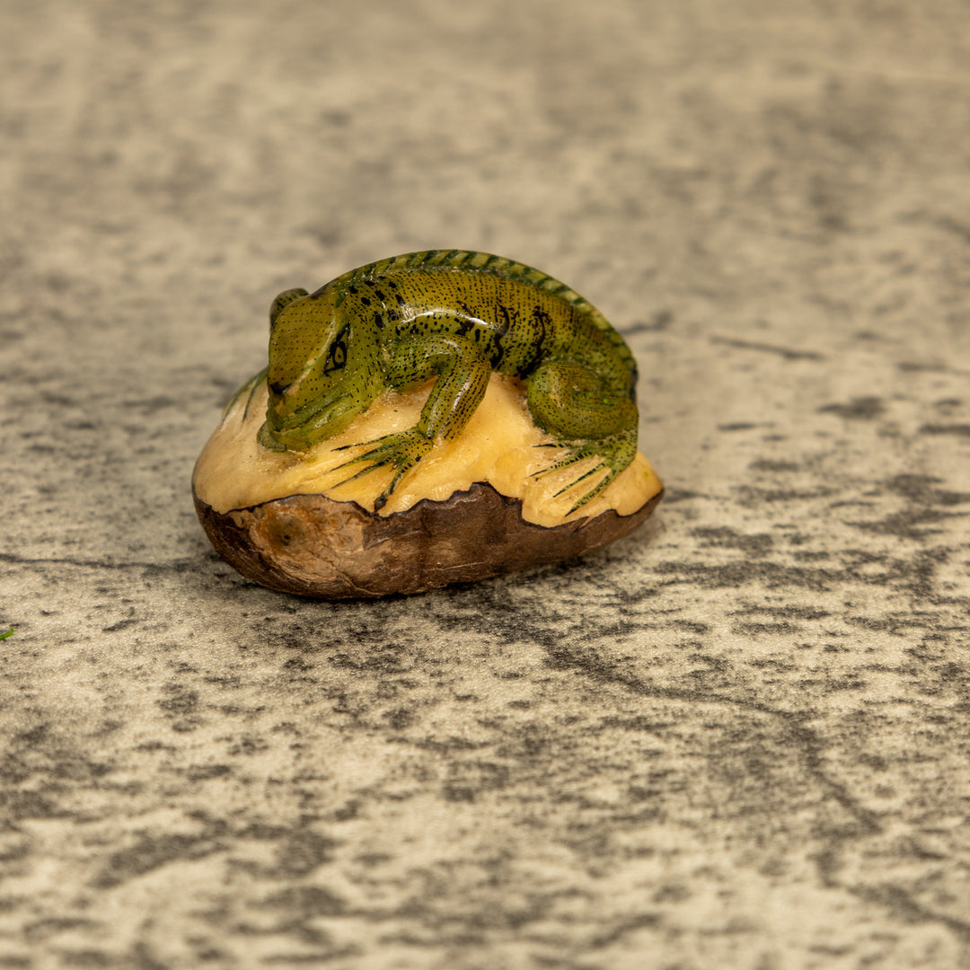 Green Iguana Lizard Tagua Nut Carving