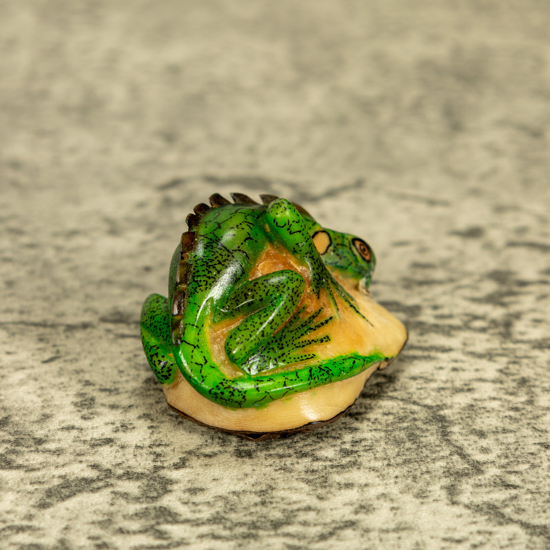 Green Iguana Lizard Tagua Nut Carving