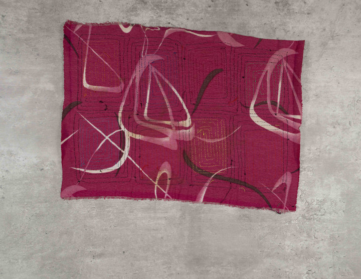 BARGAIN Black And Purple Greek Key Mola