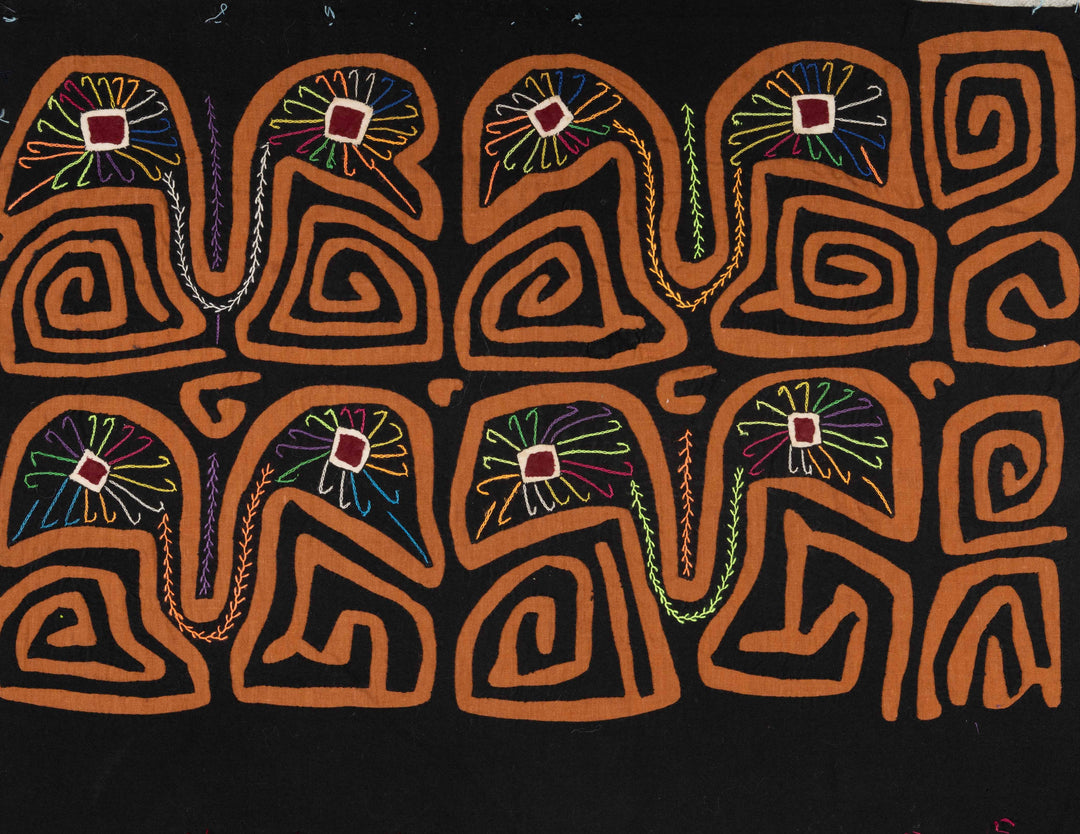 Black And Brown Optical Illusion Mola