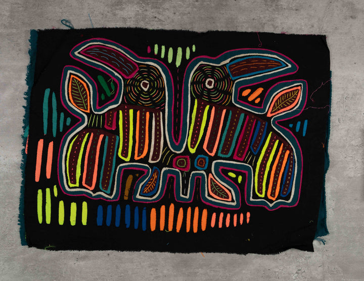 Rainbow Of Color Optical Illusion Owl Bird Mola