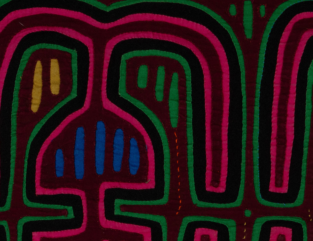 Burgundy Pink And Green Optical Illusion Dog Mola