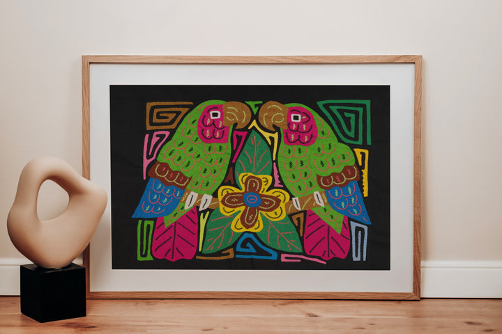 Two Green And Red Parrot Bird Mola