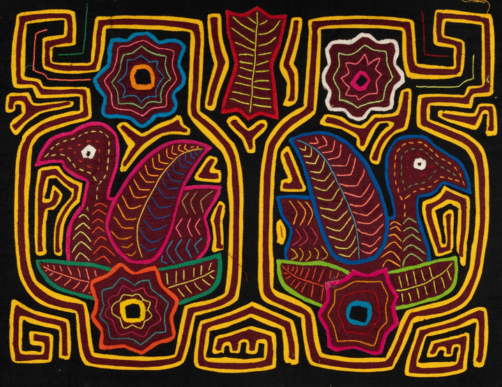 Black And Gold Swan Lake Bird Mola