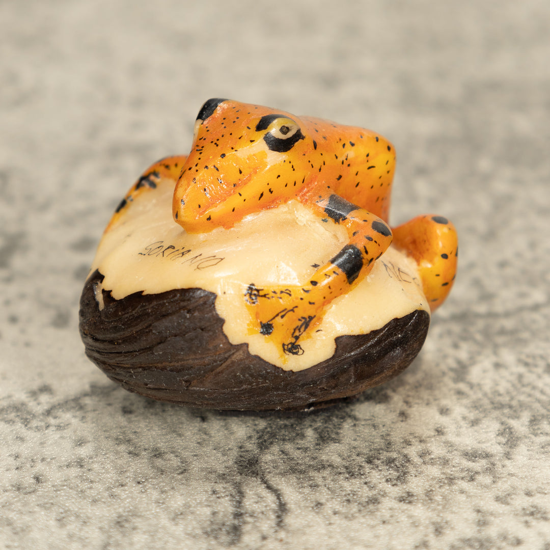 Vintage Frog Tagua Nut Carving