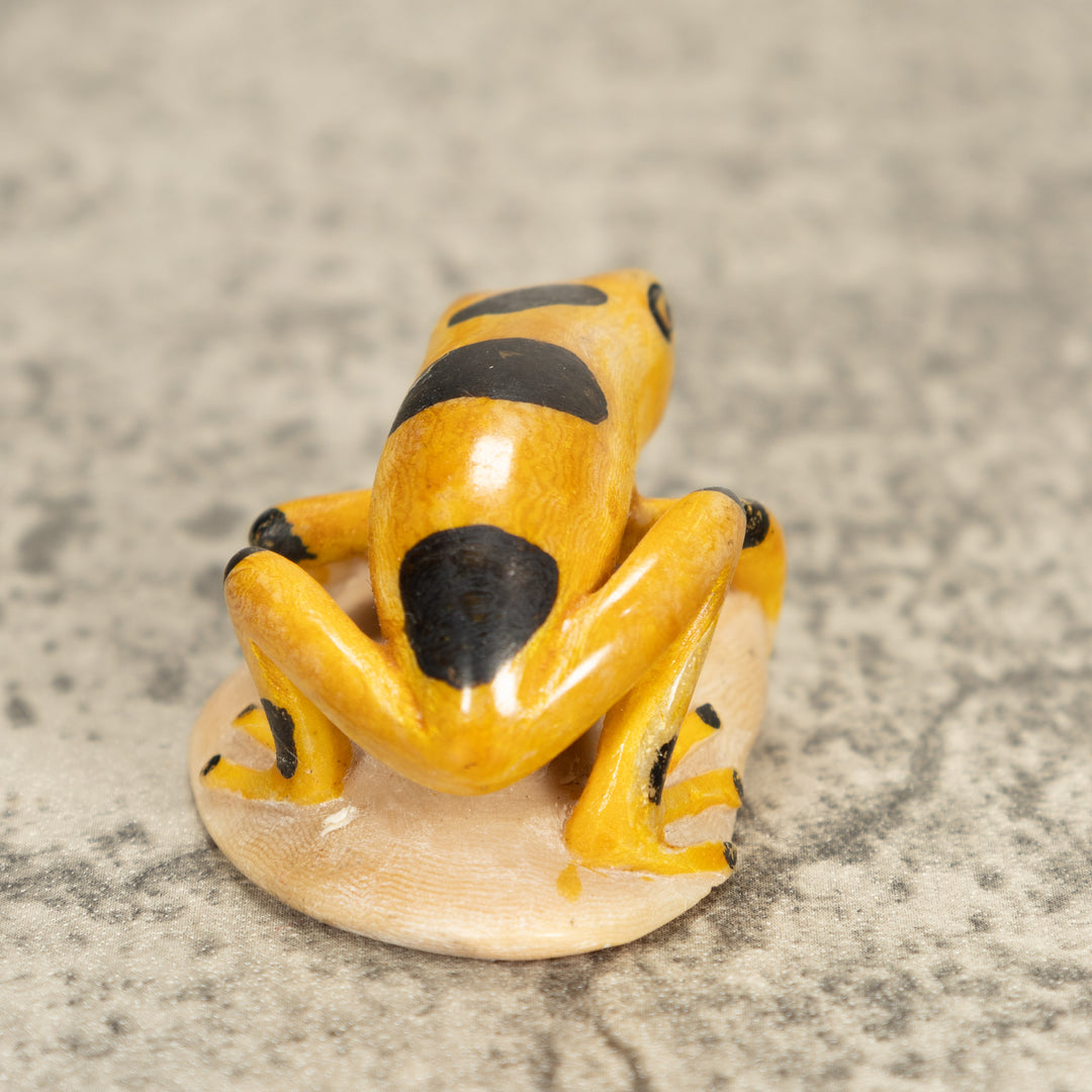 Vintage Frog Tagua Nut Carving