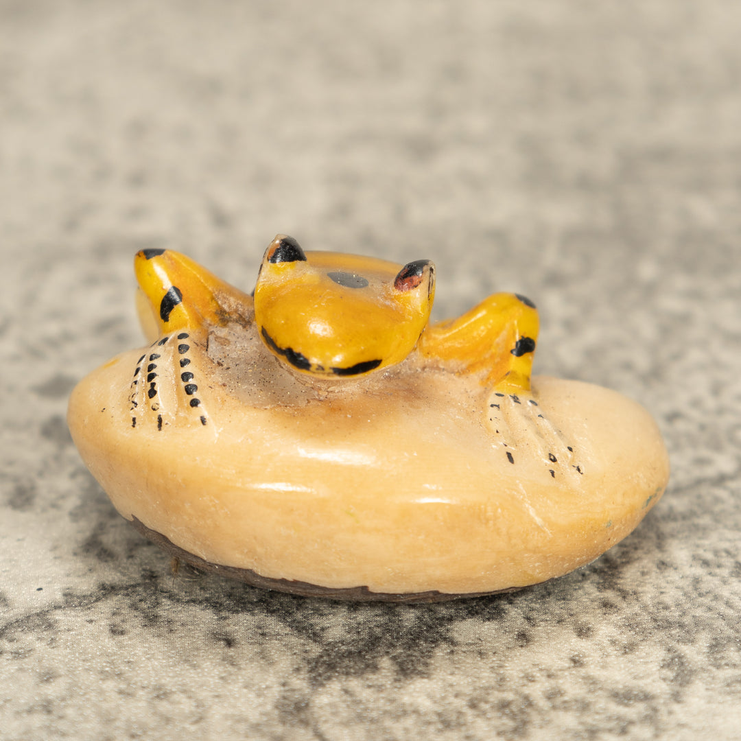 Vintage Frog Tagua Nut Carving