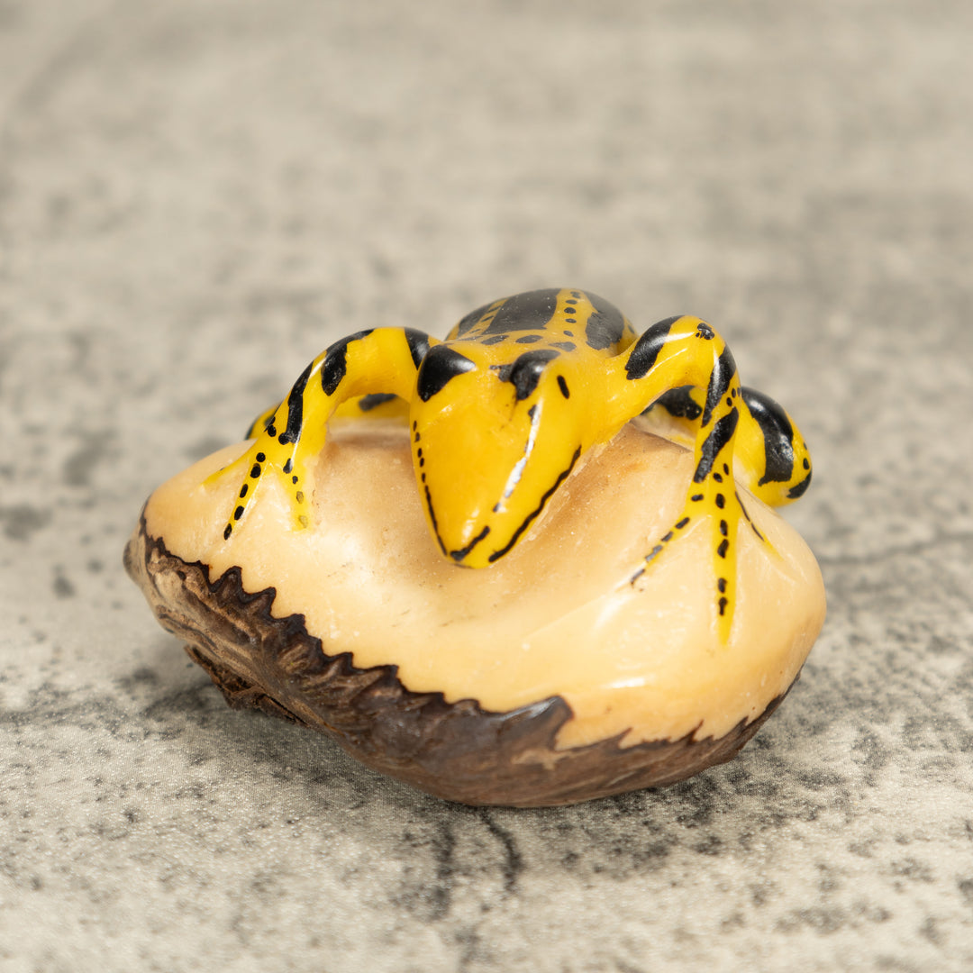 Vintage Frog Tagua Nut Carving