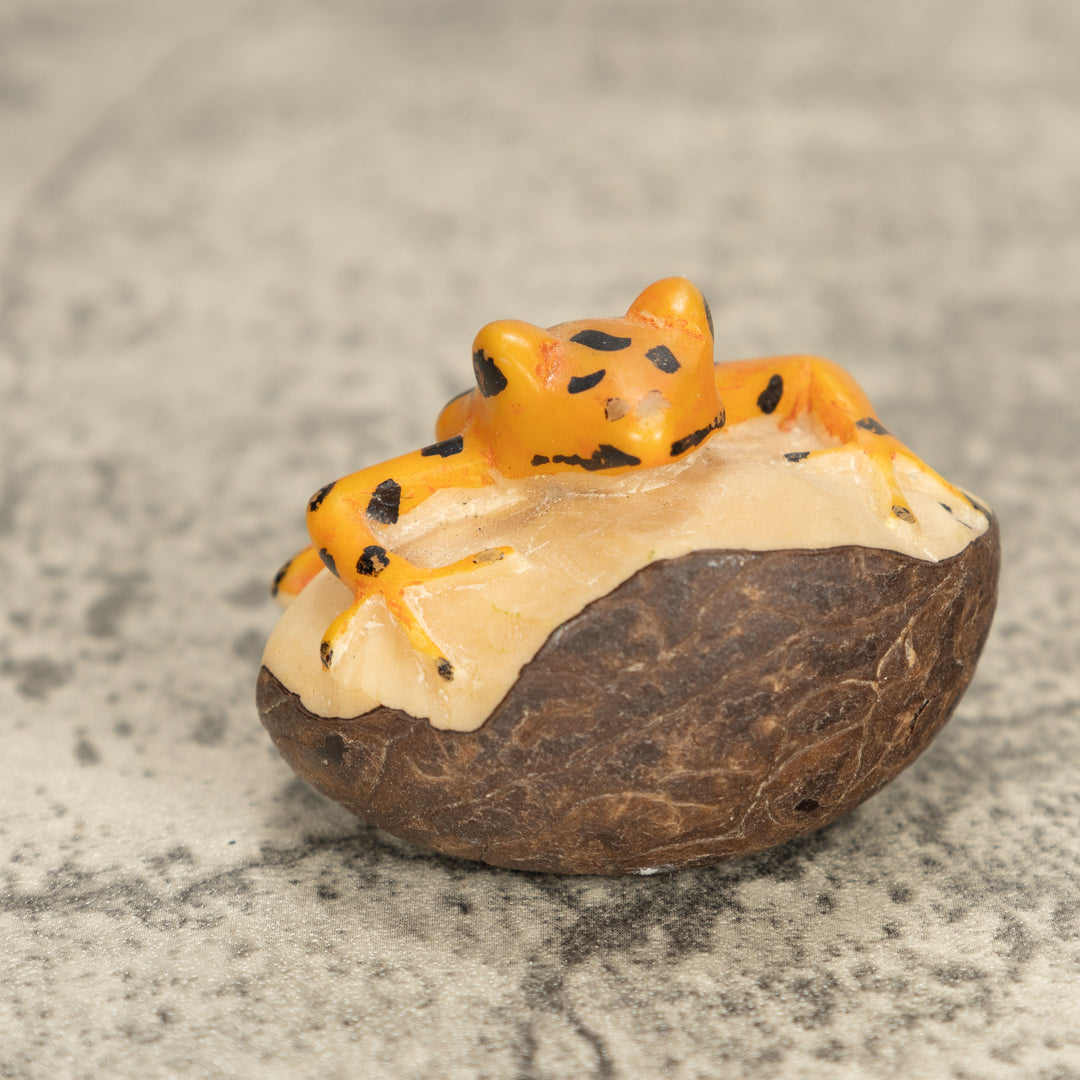 Vintage Frog Tagua Nut Carving
