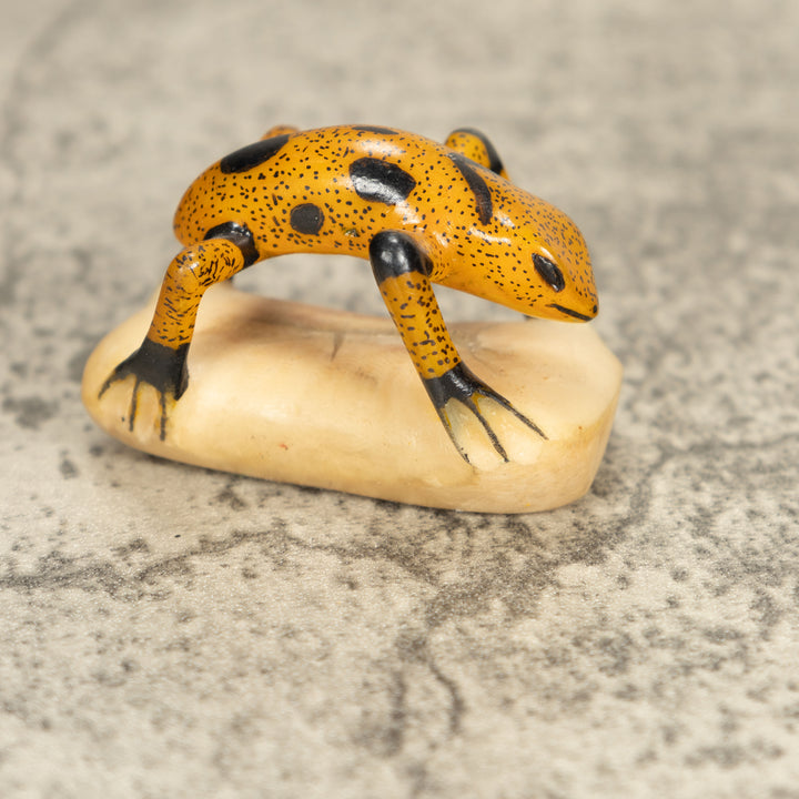 Vintage Frog Tagua Nut Carving