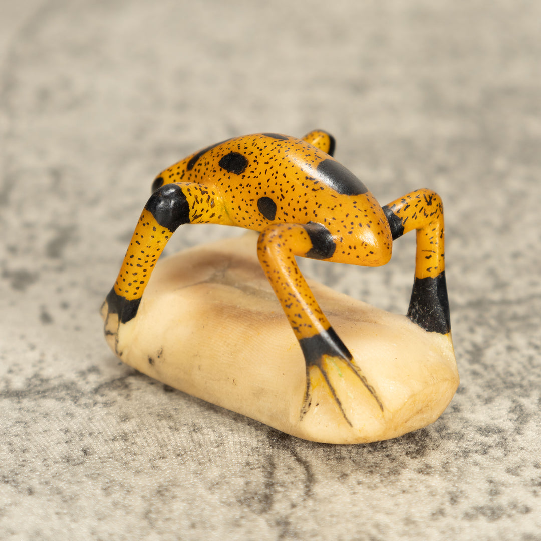 Vintage Frog Tagua Nut Carving