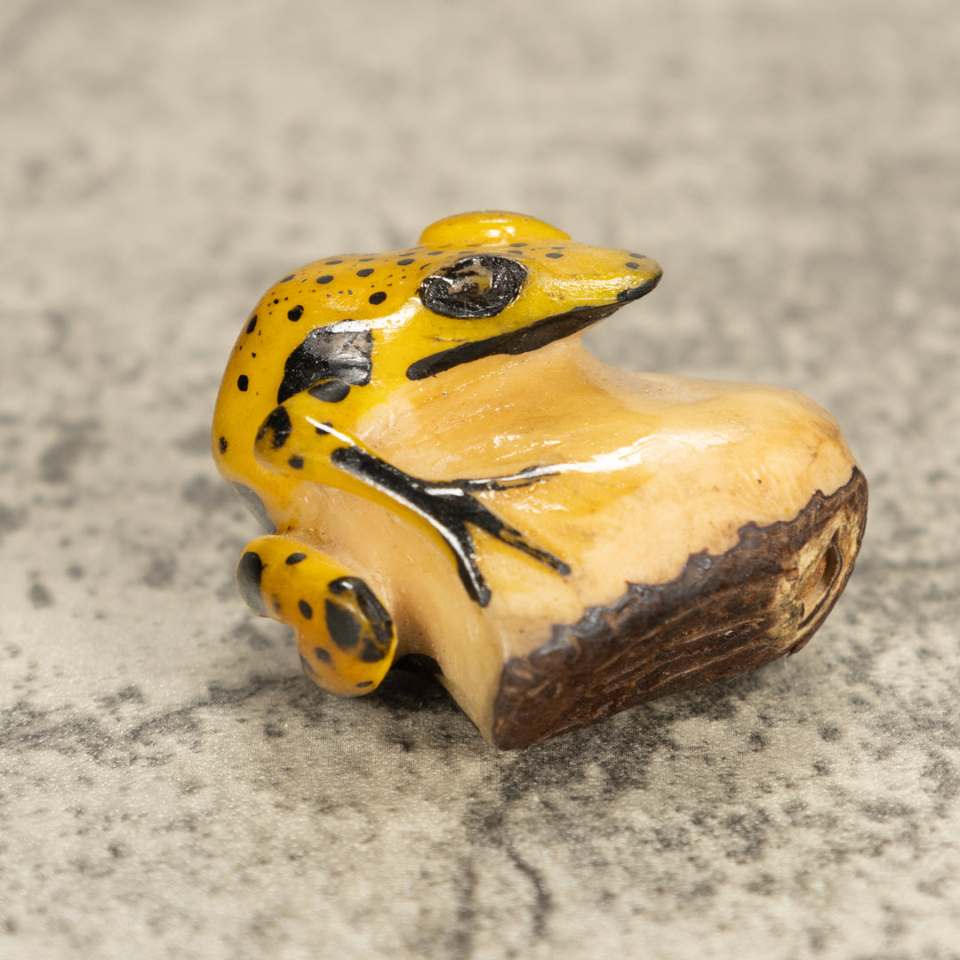 Vintage Frog Tagua Nut Carving