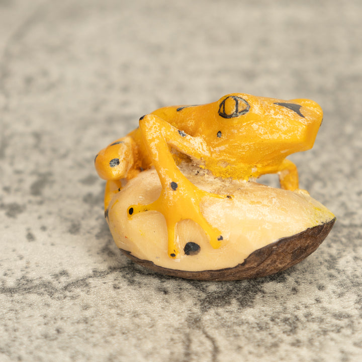 Vintage Frog Tagua Nut Carving