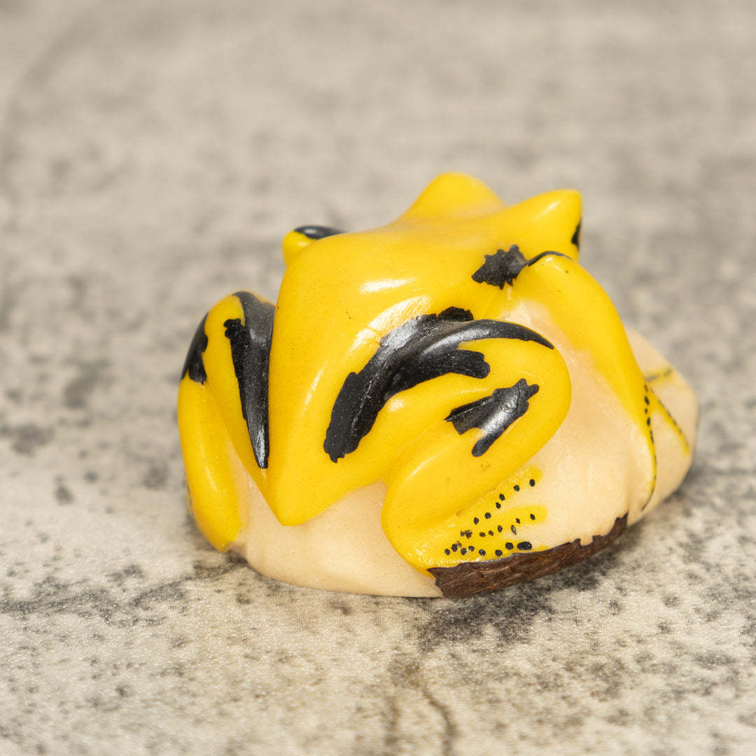 Vintage Frog Tagua Nut Carving