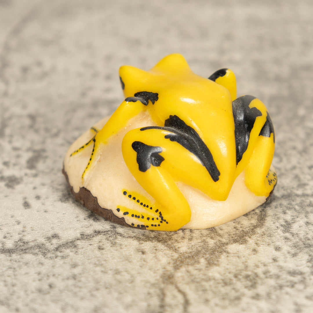 Vintage Frog Tagua Nut Carving