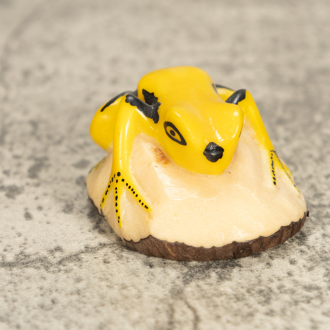 Vintage Frog Tagua Nut Carving