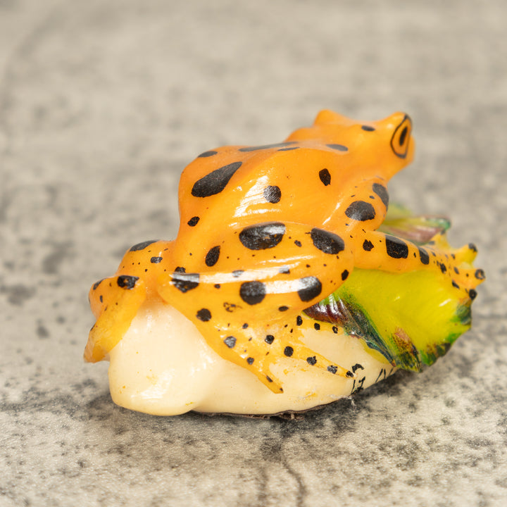 Vintage Frog Tagua Nut Carving