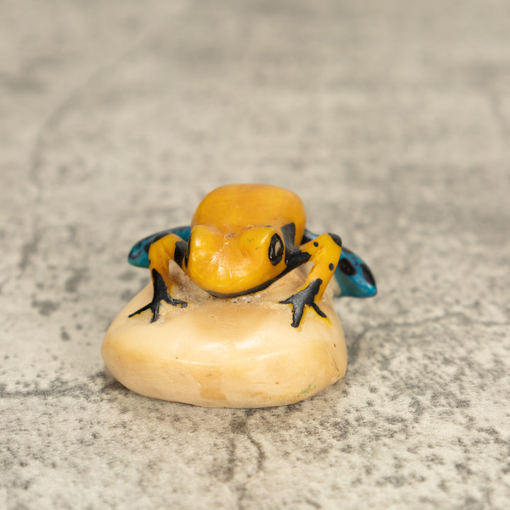 Vintage Frog Tagua Nut Carving