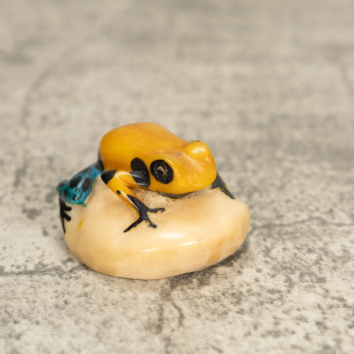 Vintage Frog Tagua Nut Carving