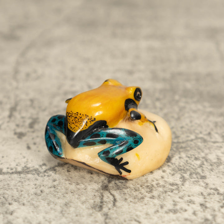 Vintage Frog Tagua Nut Carving