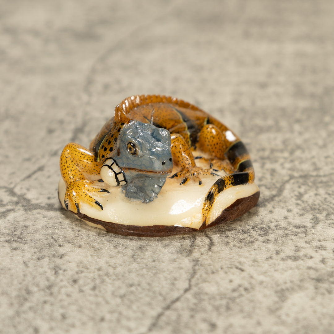 Brown Iguana Lizard Tagua Nut Carving