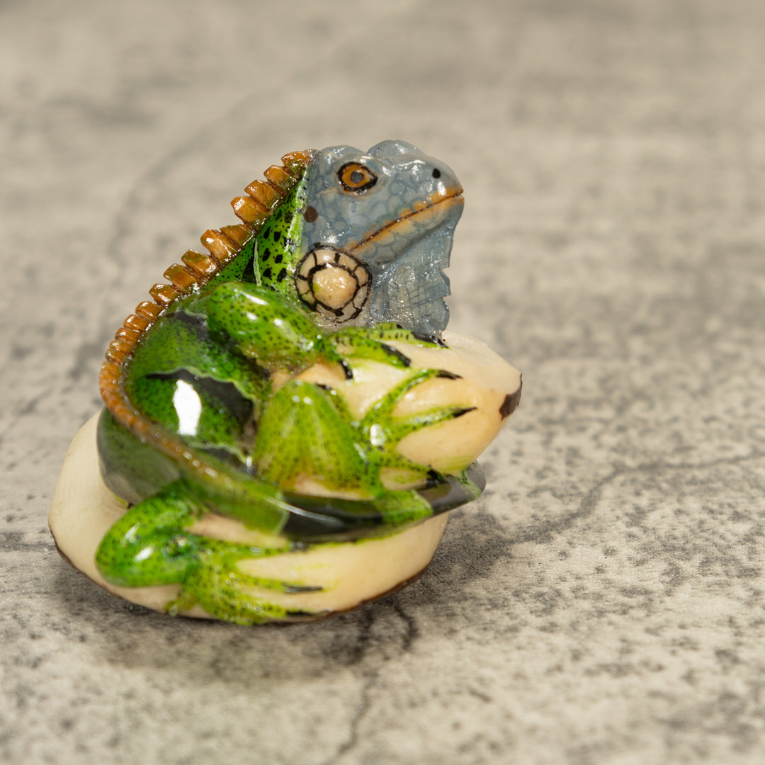Green Iguana Lizard Tagua Nut Carving