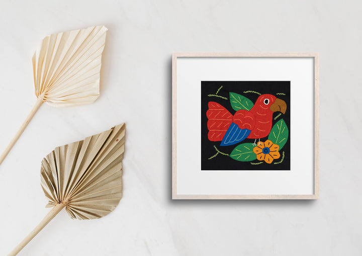 Red And Blue Parrot Bird Molita