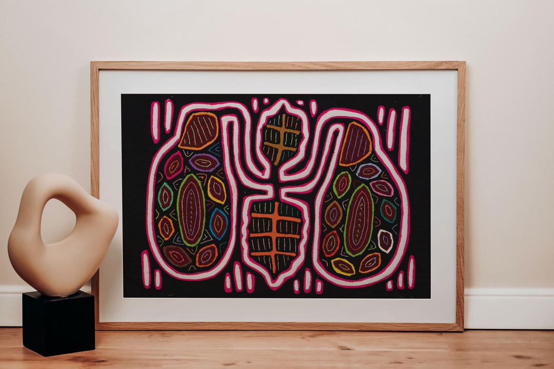 Boxing Glove Insect Ant Mola