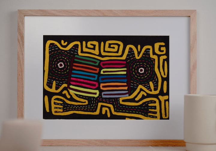 Golden Critters on the Run Mola