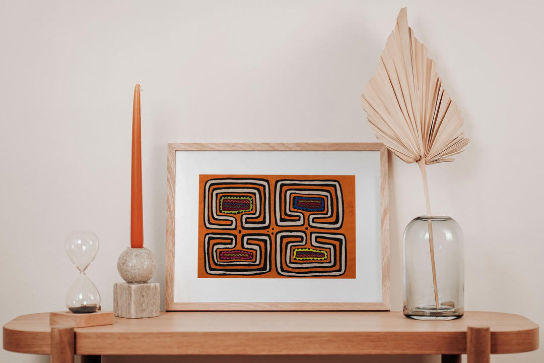 Orange Black White Computer Monitor Mola