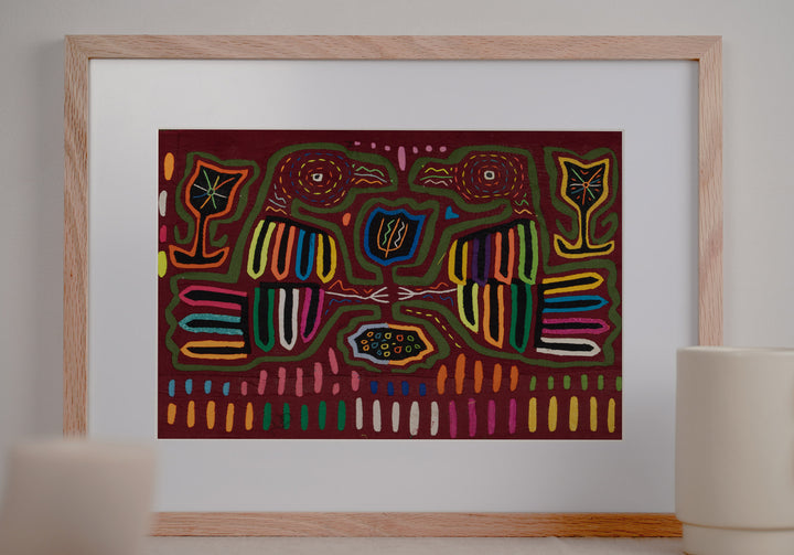 Maroon Gossip Bird Mola