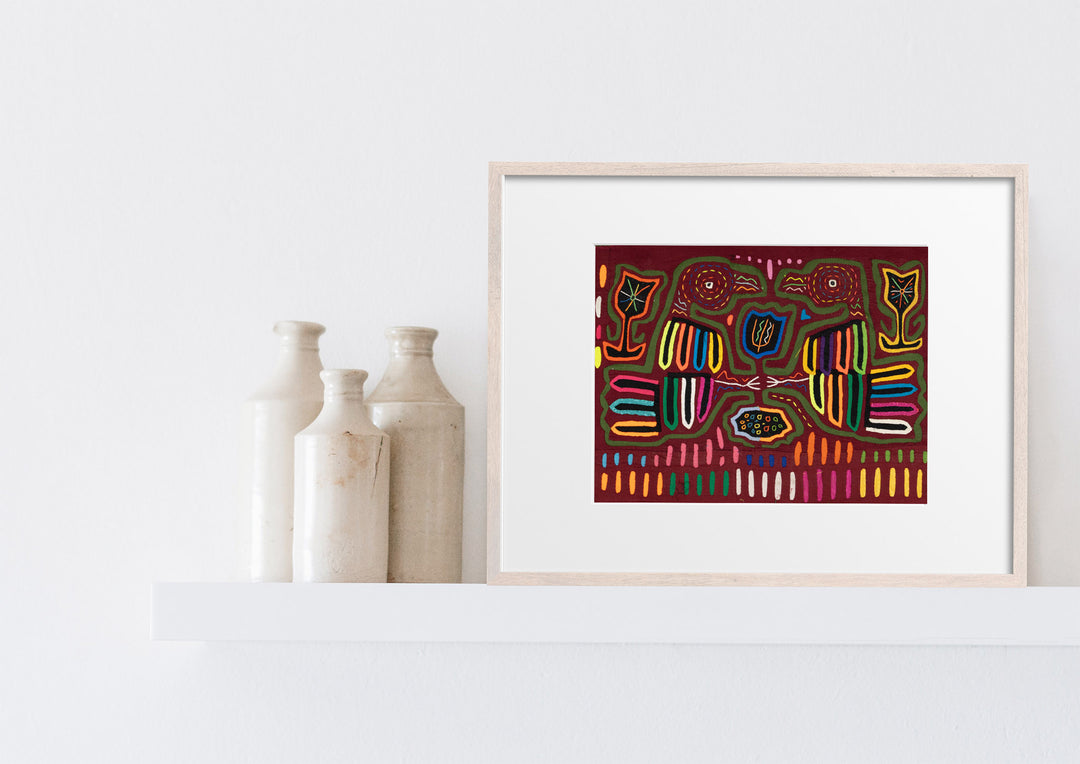 Maroon Gossip Bird Mola