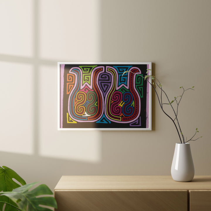 Mate Rainbow Beams in Vase Mola