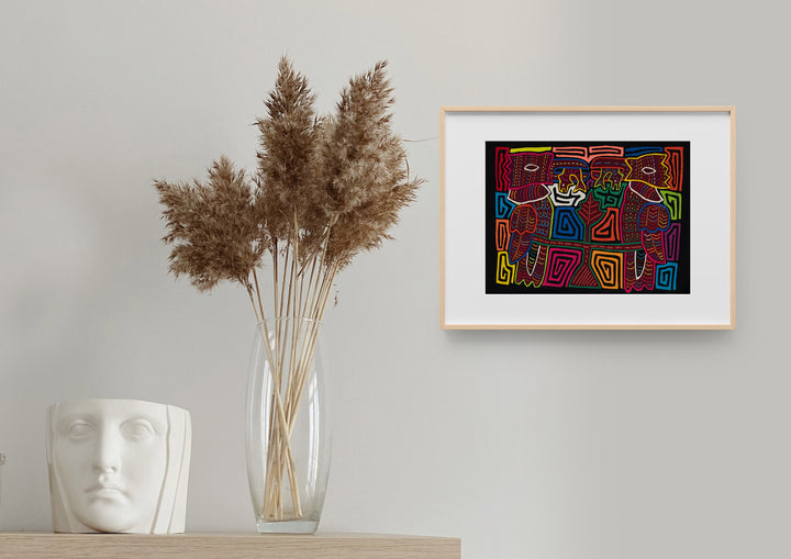 Kingfisher Birds Compare Catch Mola