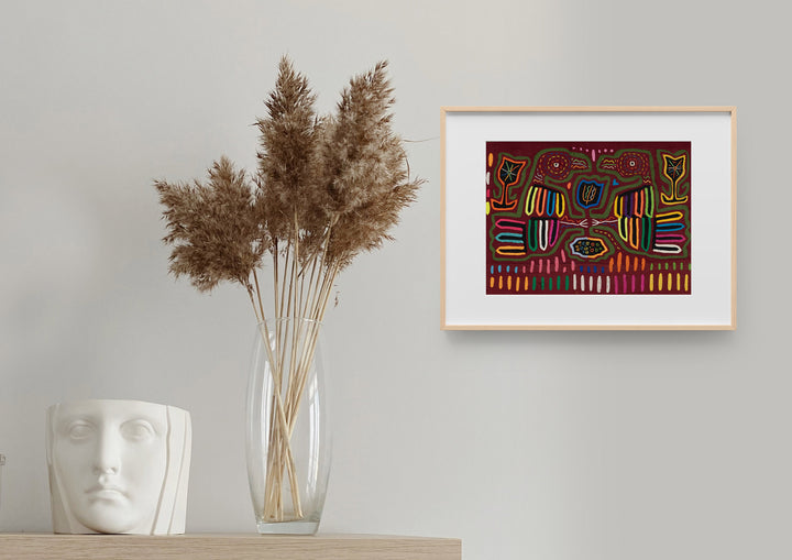 Maroon Gossip Bird Mola