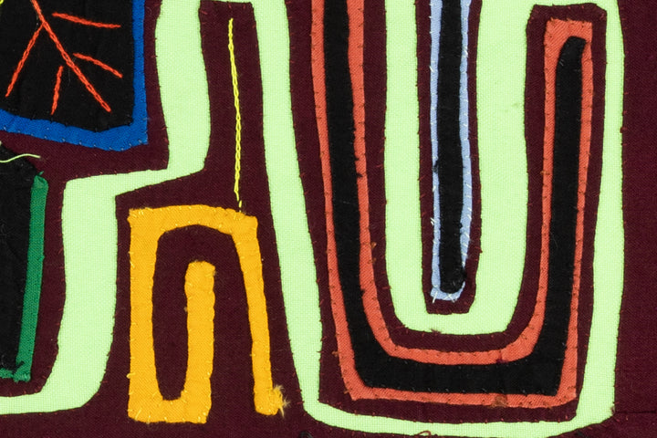 Parrot Bird on Swing Mola