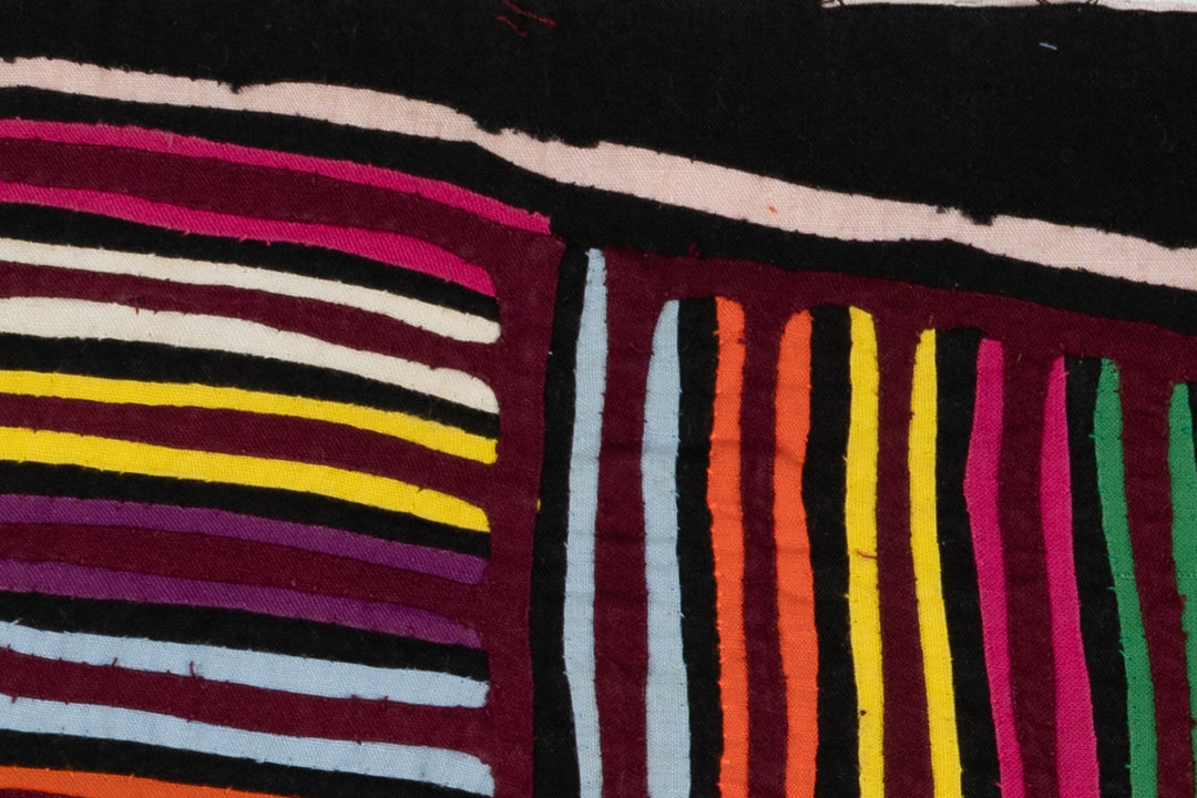 Rainbow Puppy Dog Mola