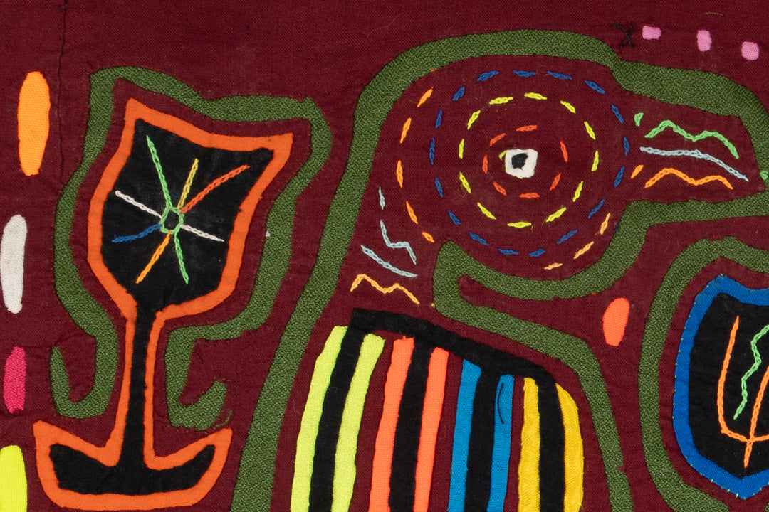 Maroon Gossip Bird Mola